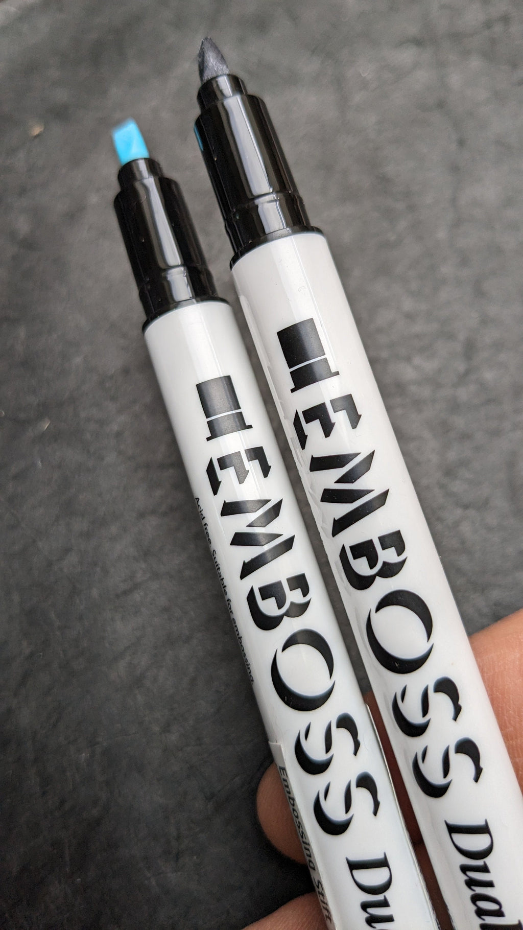 Emboss Dual Pen Black oder Transparent